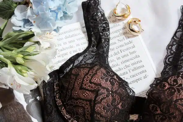 Comment choisir une lingerie pour femme grande taille ?