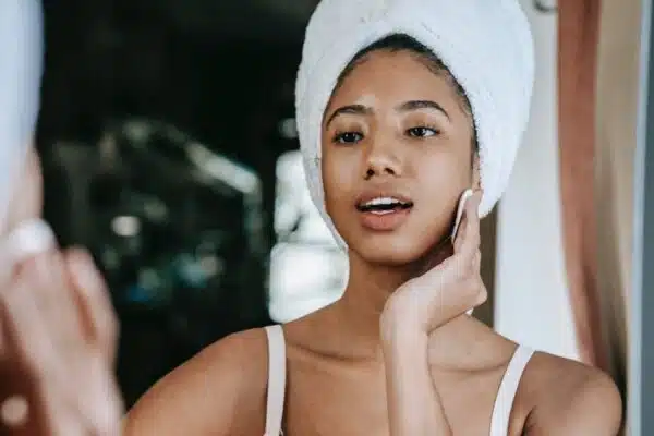 Les essentiels beauté à avoir absolument pour toutes les saisons