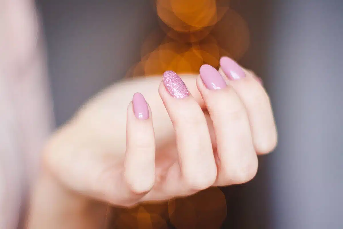 Prendre soin de ses ongles : les secrets d’une manucure parfaite