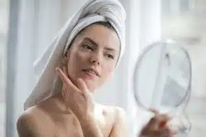Les secrets d’un rituel de soins corporels complet pour une peau radieuse et détendue