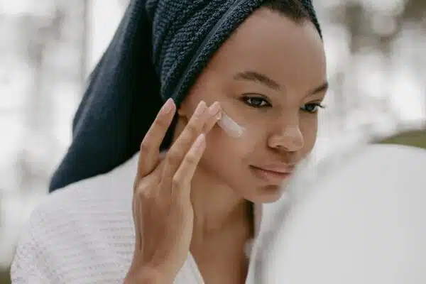 Conseils pour une routine de soins de la peau adaptée à votre type de peau